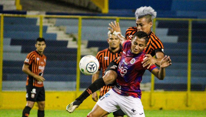 Habrá Clásico Nacional en cuartos de la Primera