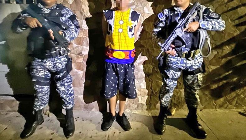 Capturan a presunto responsable de atacar a hombre con envase de vidrio.