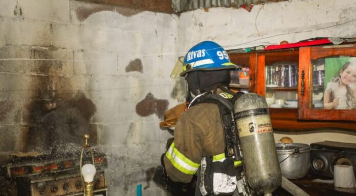 Bomberos sofocó incendio en una vivienda de San Marcos