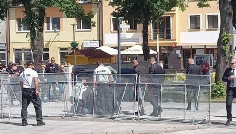 Primer ministro eslovaco, Robert Fico, resulta herido en un atentado.