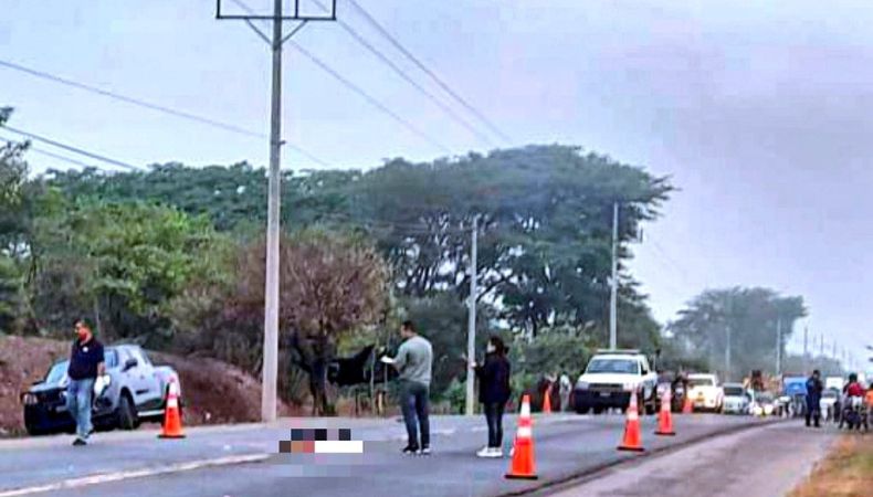 Anciano falleció atropellado en la carretera Litoral 