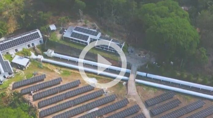 Inauguran dos centrales híbridas en El Salvador