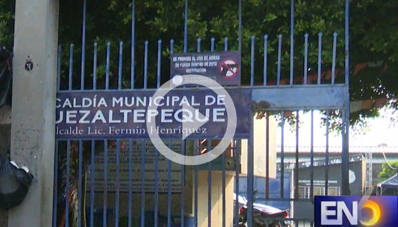 Denuncian despidos de empleados municipales en Quezaltepeque