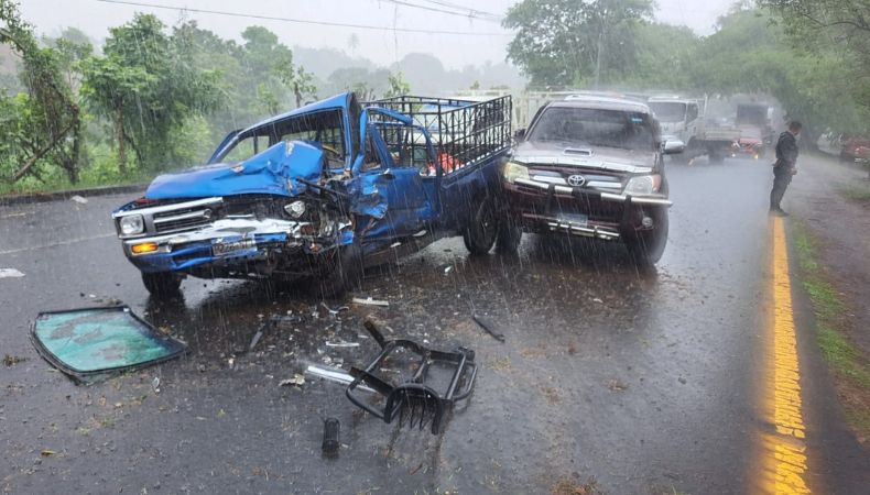 Ahora | Accidente en San Vicente deja varios lesionados