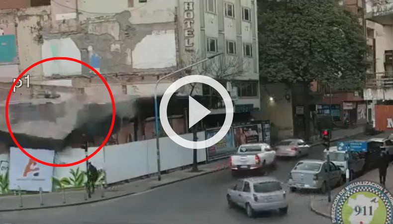 Al menos seis lesionados tras derrumbe de edificio en Argentina.