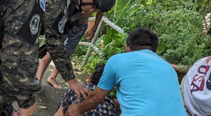 Rescatan a persona que cayó de un puente en La Unión