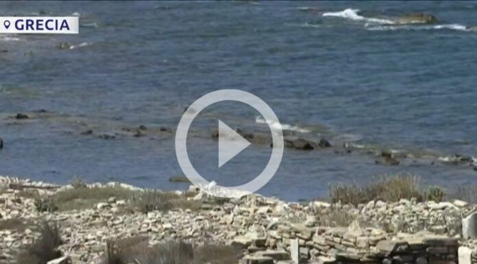 Mar Egeo crece y amenaza con perder una antigua ciudad griega