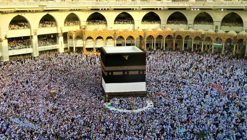 Aumenta a más de 1,000 los muertos en La Meca