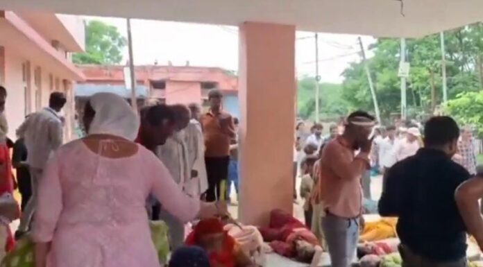 India: Mueren decenas de personas en estampida religiosa