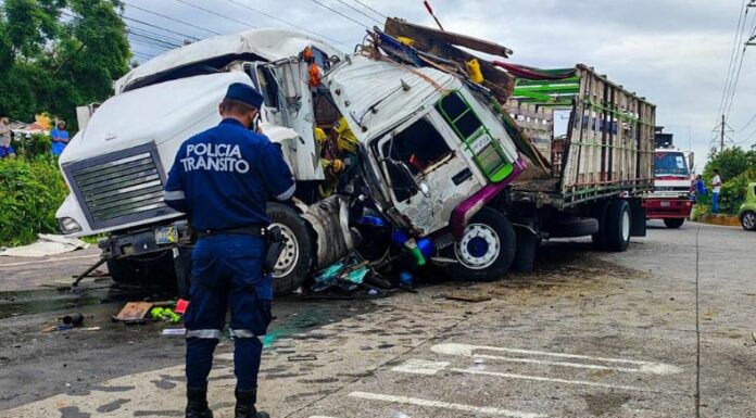 Accidente de tránsito sobre km 7 ½ de la carretera de Oro