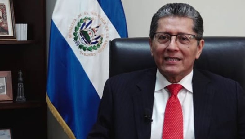 Presentan demanda contra exministro, Alfredo Miranda Flamenco