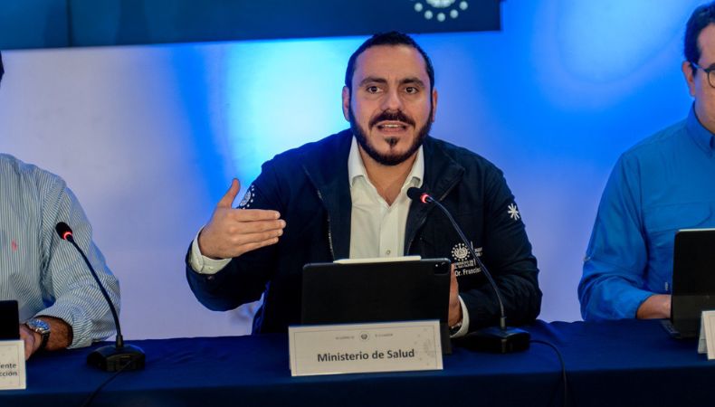 Aumentan casos confirmados por dengue y pacientes graves hospitalizados Aumentan casos confirmados por dengue y pacientes graves hospitalizados