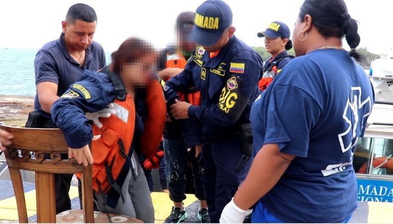 Naufragio deja al menos un migrante fallecido en Colombia