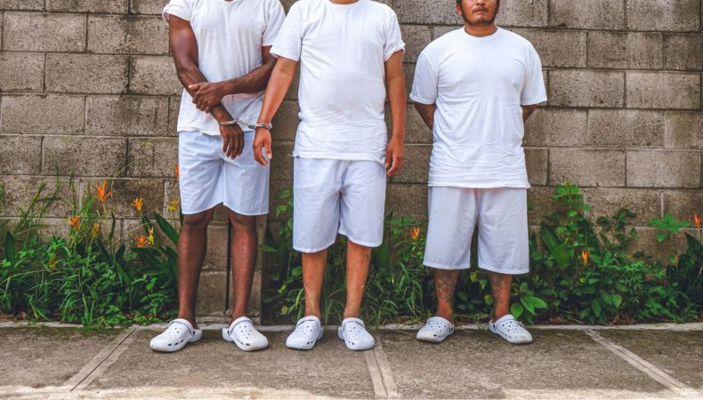 FGR presenta requerimiento por el delito de tráfico ilícito