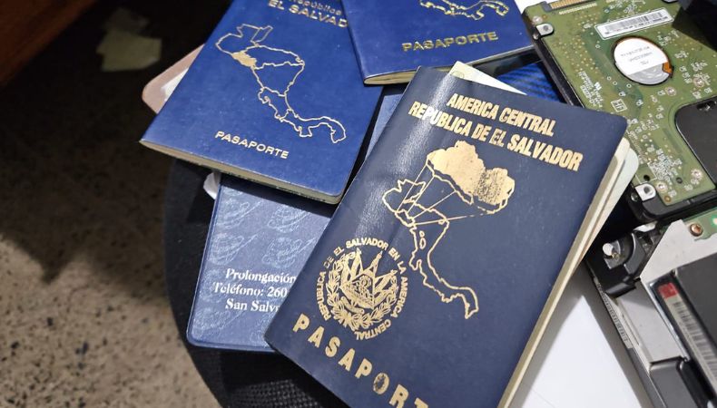 Falsificación de material