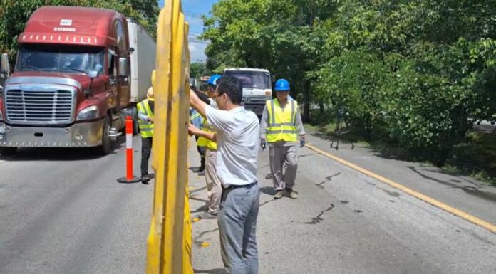 Inicia cierre de carril por instalación de tuberías en el puente TICSA