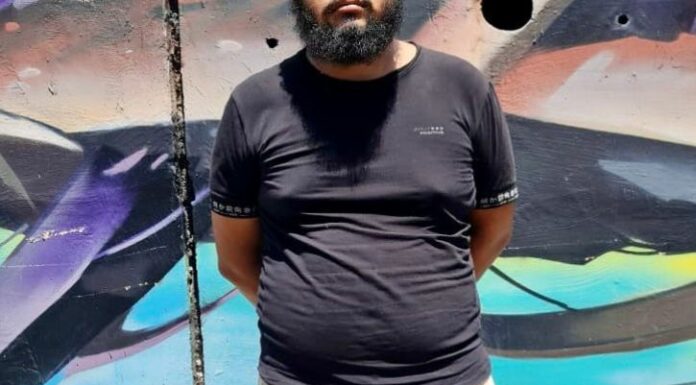 Por medio de una denuncia, autoridades de la Fuerza Armada capturaron aún hombre acusado de atropellar a un motociclista y darse a la fuga.