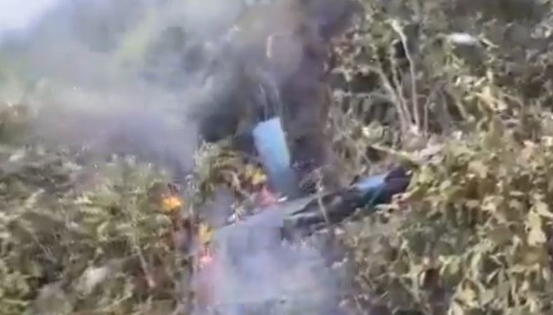 Accidente de helicóptero deja varios muertos en Nepal Un accidente aéreo en Nepal ha cobrado la vida de cuatro extranjeros y el piloto. Aún se desconocen las causas del siniestro.