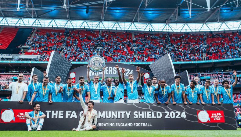En uno de los encuentros más interesantes de la jornada, el Manchester City logró quedarse con la victoria ante el United por la Community Shield.