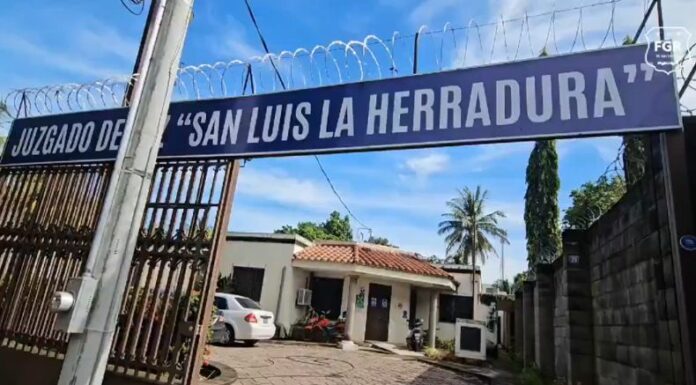 La audiencia contra el acusado de homicidio se realiza en el Juzgado de Paz de San Luis La Herradura.