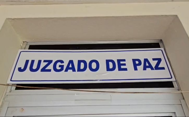 La FGR informó que Óscar Aguirre, acusado de fraude procesal y del homicidio agravado, se mantendrá en prisión tras proceso penal.