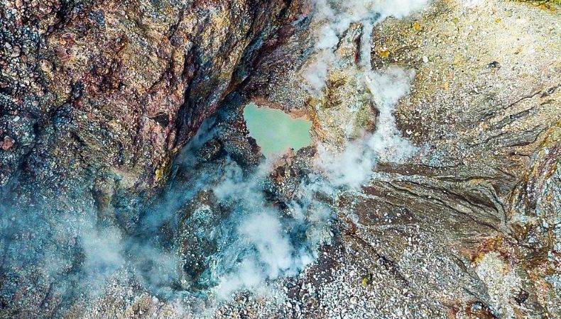 El volcán de San Miguel, conocido como el Chaparratique es el tercero más grande del país y actualmente el más activo.