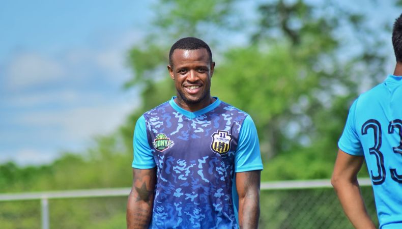 Jomal Williams recibió duras sanciones luego de que 11 Deportivo lo demandará por incumplimiento de contrato.