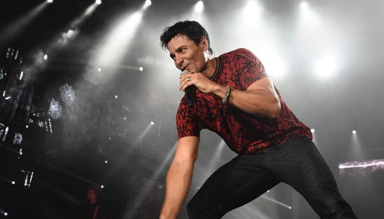 El cantante puertorriqueño, Chayanne, llegó a El Salvador hace 6 años con sus mejores éxitos musicales para todos sus fanáticos salvadoreños.