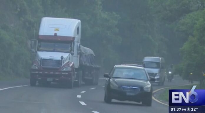 La Carretera de Oro por su alta demanda de movilidad diaria se vuelve en un escenario frecuente de accidentes viales.