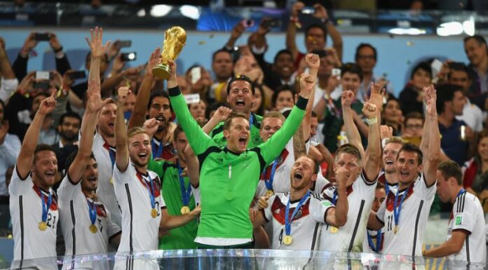 El portero Manuel Neuer se une a sus compatriotas Kroos y Gündogan, quienes ya no seguirán sus respectivas etapas como internacionales.