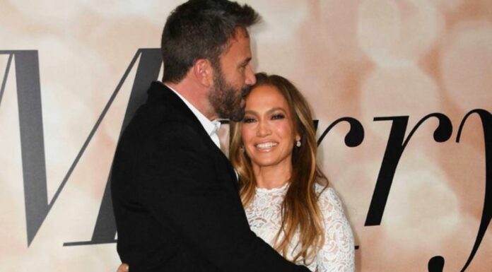 Jennifer López y Ben Affleck han tenido una relación de varios intentos que ahora terminan con un divorcio.
