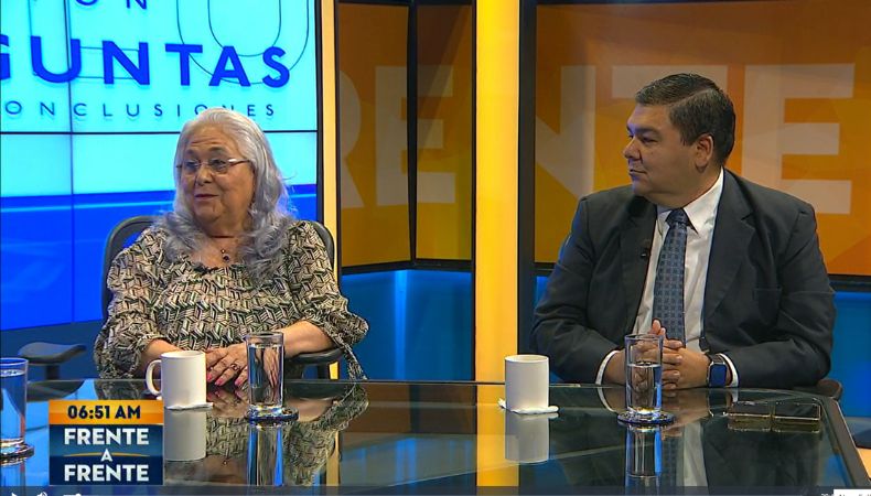 ASDER desarrolla habilidades en cuanto técnicas de voz y locución para el buen desempeño del futuro profesional.