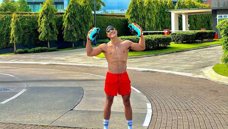 El presentador de televisión, Billy Calderón, comparte con sus seguidores de redes sociales su pasión por el running.