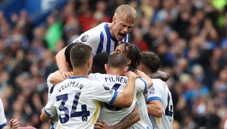 En uno de los duelos más tempraneros de la Premier, el Manchester United no supo jugar bien su encuentro, y terminaron perdiendo contra el Brighton.