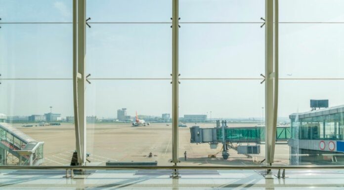 Aerolíneas colombianas reportaron que ya normalizaron sus operaciones de vuelo tras la crisis de suministro de combustible.