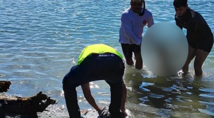 Guardavidas de Comandos de Salvamento recuperaron el cuerpo sin vida de un hombre, reportado como desaparecido en el lago de Ilopango.
