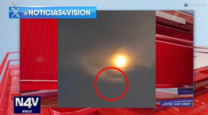 Una misteriosa figura que parece ser un “camino” se formó entre las nubes del cielo de la ciudad de Medellín, Colombia.