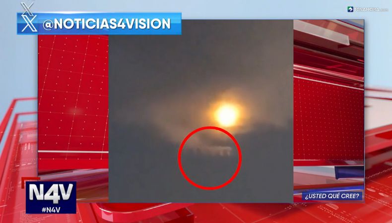 Una misteriosa figura que parece ser un “camino” se formó entre las nubes del cielo de la ciudad de Medellín, Colombia.