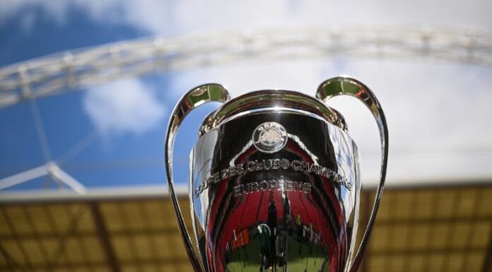 La fase inicial de la UEFA Champions League enfrentará a cada club con 8 más. Hay cruces bastante prominentes.