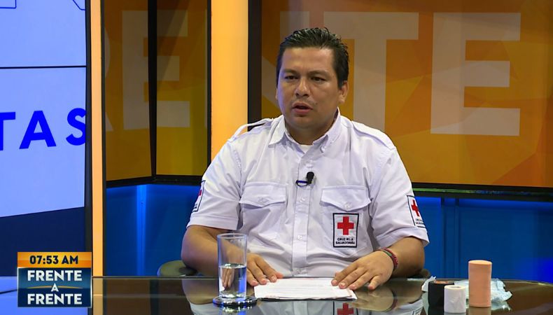 Fernando Javier Córdova, de Cruz Roja habló sobre algunas acciones de primeros auxilios que se pueden hacer ante una emergencia.