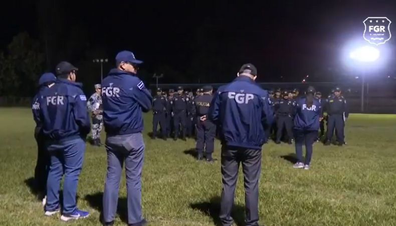 En las últimas horas, la Fiscalía emitió 13 órdenes de captura a personas vinculadas a casos de estafa y hurto en medios informáticos.