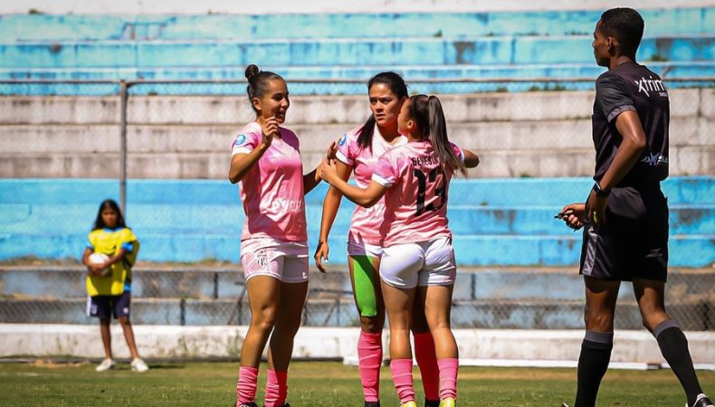 Jackeline Velásquez y Nicolle Amaya deben enfrentar el partido de vuelta luego que la serie quedara en el limbo en la ida.