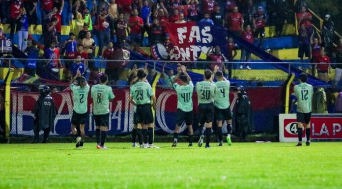 Por medio de un comunicado de prensa se anunció que la empresa estadounidense Sports Inc. se convierte en socio mayoritario de FAS.