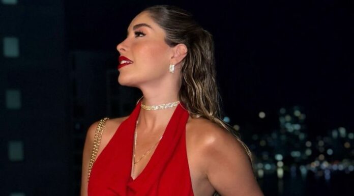 La presentadora de televisión, Larissa Graniello, comparte espectaculares imágenes con un atuendo de color rojo de impacto.