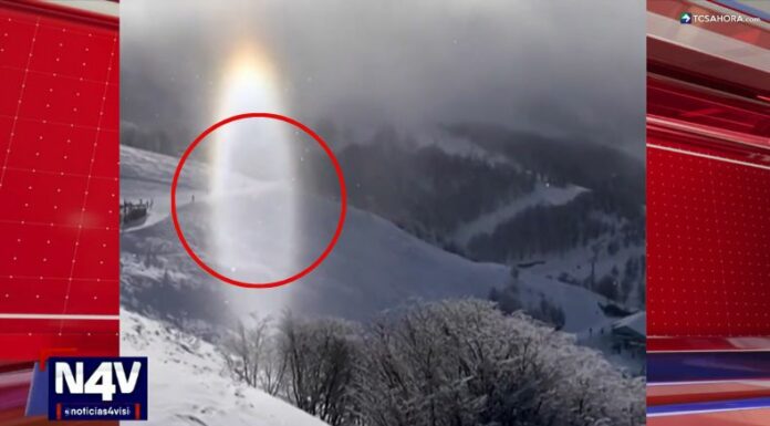 En redes sociales se dio a conocer el caso de un misterioso portal que, supuestamente, apareció en medio de un llamativo paisaje.