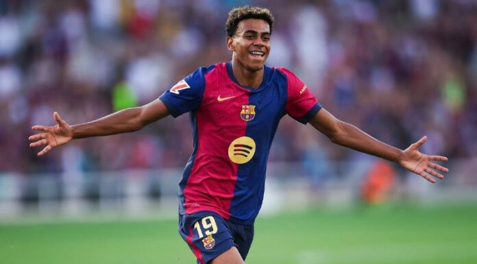 Lamine Yamal es uno de los 30 nominados al Balón de Oro, teniendo una temporada en la élite y 17 años recién cumplidos.