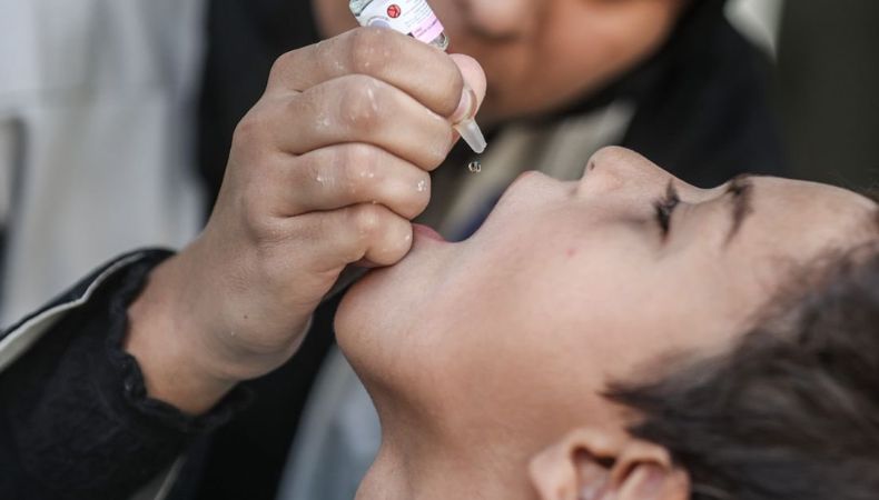 En El Salvador desde 1987 se reporta el último caso de poliomielitis. En la actualidad existen dos vacunas en el esquema de vacunación.