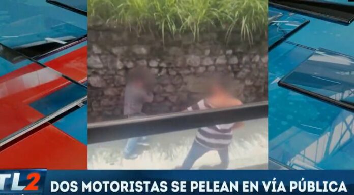 Dos motoristas del transporte colectivo protagonizaron un acto de intolerancia en las calles del centro de San Salvador.
