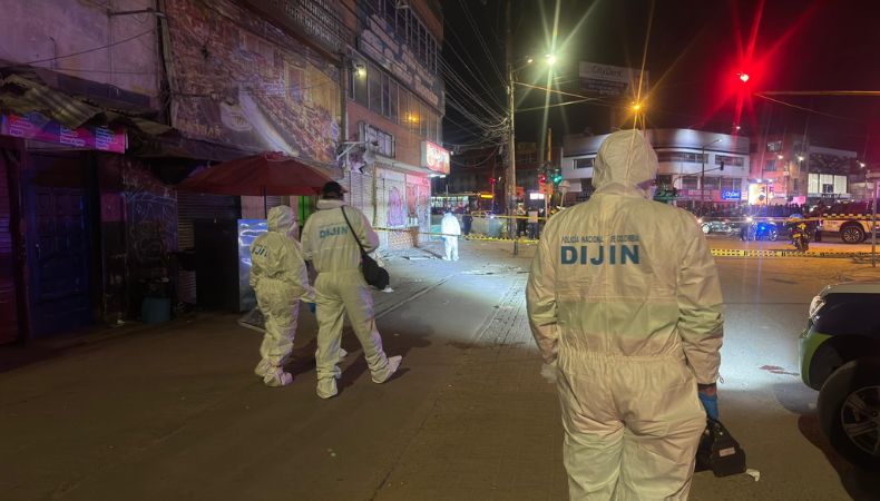 La explosión de la granada ocurrió frente a una estación de policía en la localidad de Kennedy, Bogotá, Colombia.