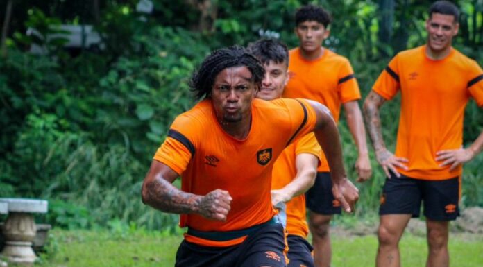 Edgar Medrano se encuentra a la disposición del entrenador de Águila, Daniel Messina, para el partido contra Alianza,